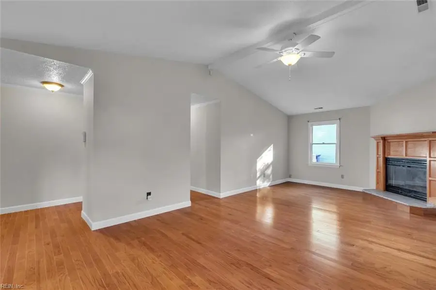 702 Chatsworth Drive, Newport News, VA 23601 - Image #3