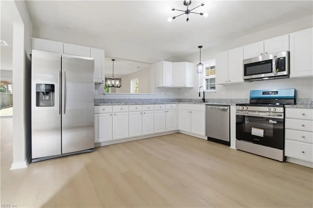 25 Ireland Street, Hampton, VA 23663 - Image #1