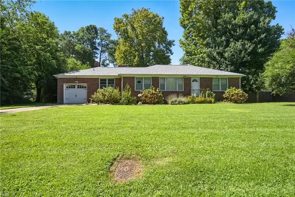 5113 S Lake Road, Virginia Beach, VA 23455