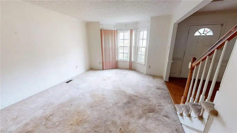 119 Sir John Way, Seaford, VA 23696 - Image #3