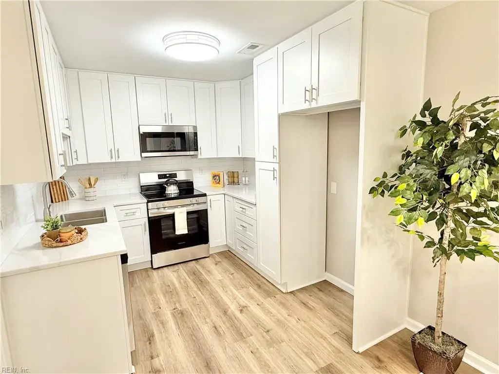 708 Linda Court, Virginia Beach, VA 23455 - Image #1