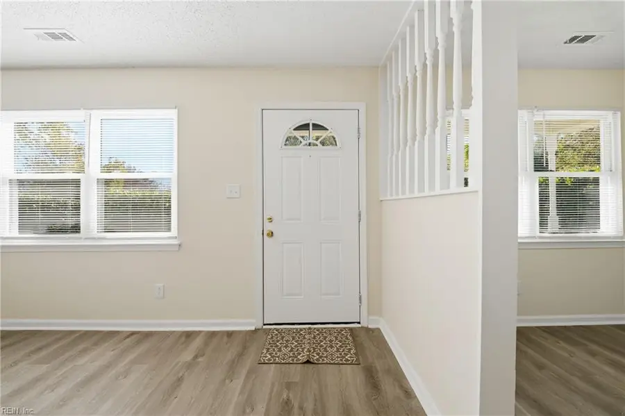 4028 Riverside Court, Virginia Beach, VA 23453 - Image #2