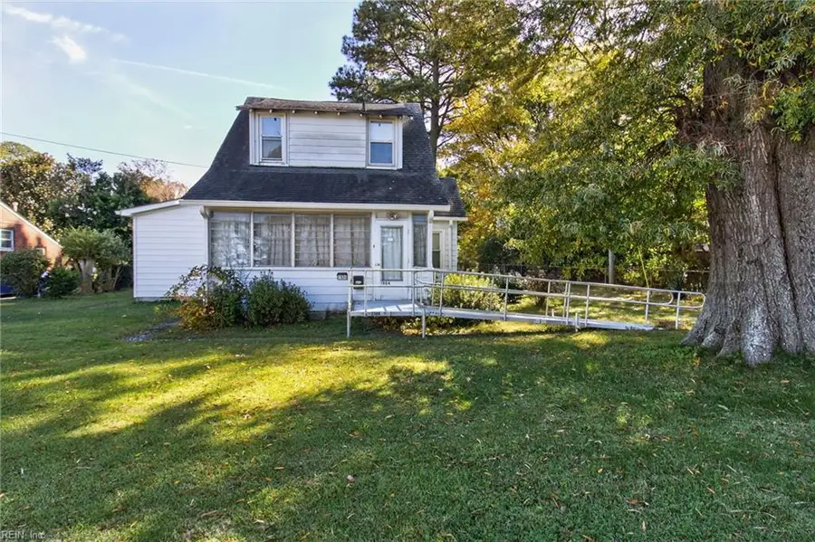 1504 E Pembroke Avenue, Hampton, VA 23663 - Image #2