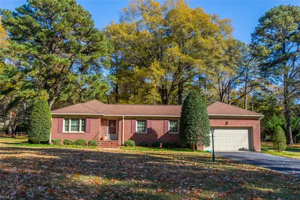 17 Walnut Grove, Newport News, VA 23606