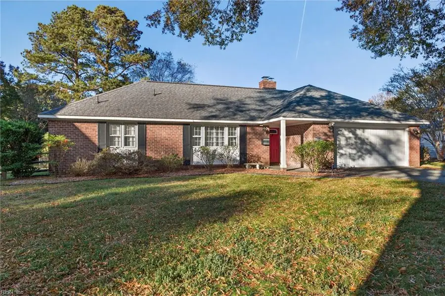 502 Elizabeth Lake Drive, Hampton, VA 23669 - Image #3