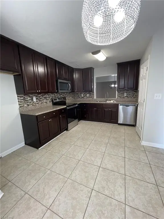 5612 Campus Drive, Virginia Beach, VA 23462 - Image #3