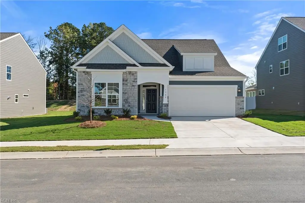 102 Waggle Drive, Suffolk, VA 23434 - Image #1