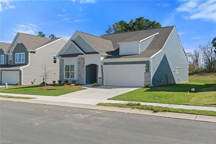 102 Waggle Drive, Suffolk, VA 23434 - Image #2