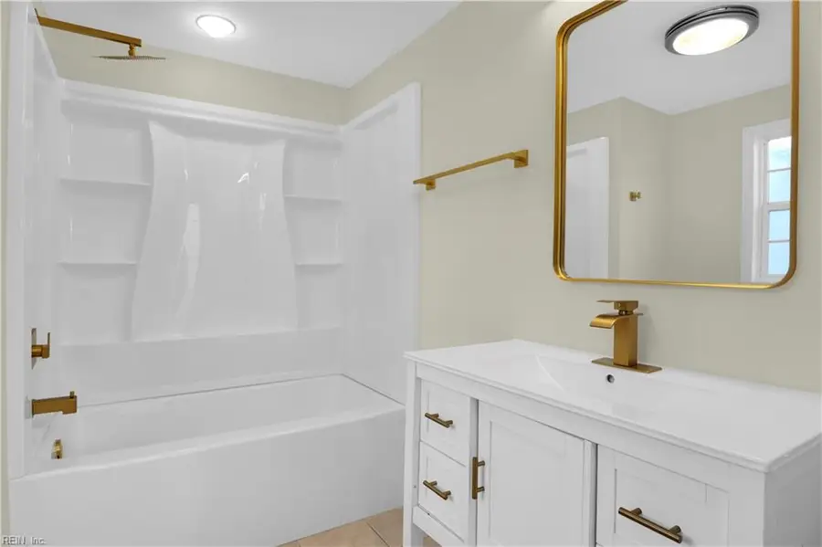 114 Clifton Street, Hampton, VA 23661 - Image #3