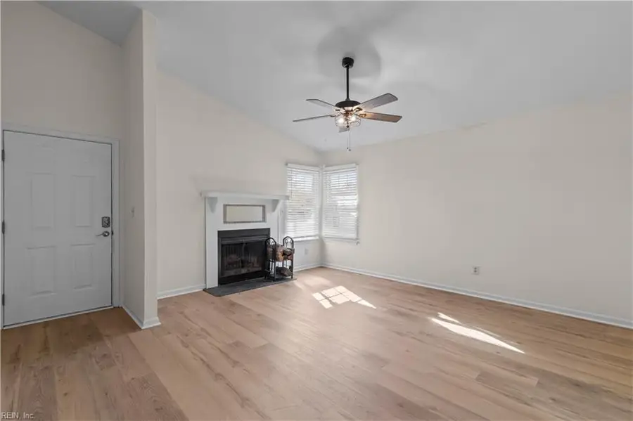 3432 Forest Glen Road, Virginia Beach, VA 23452 - Image #3