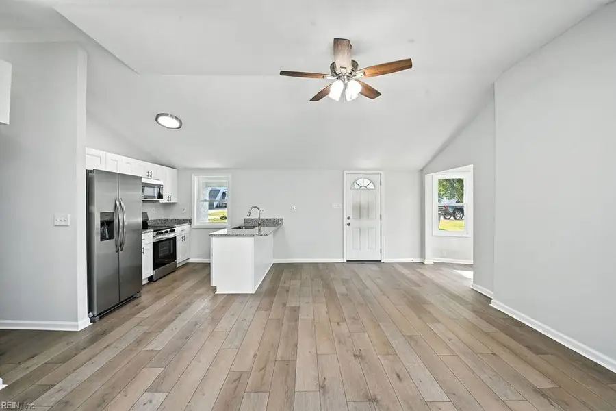 7 Lighthouse Drive, Hampton, VA 23664 - Image #3