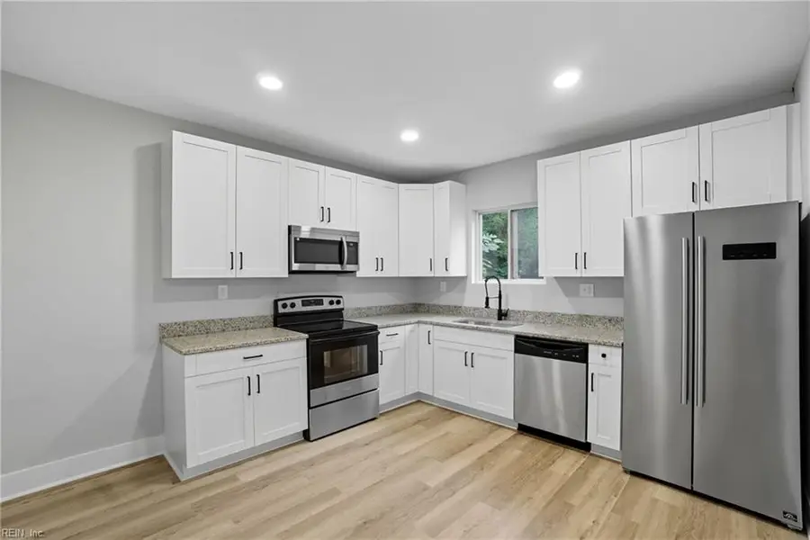 2010 Camden Avenue, Portsmouth, VA 23704 - Image #2