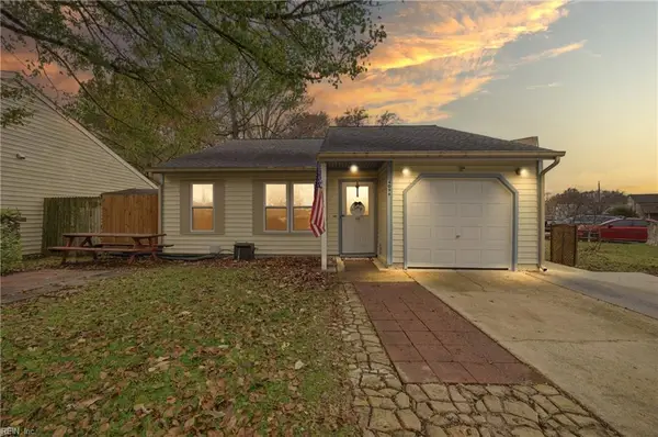 4096 Smokey Lake Drive, Virginia Beach, VA 23462