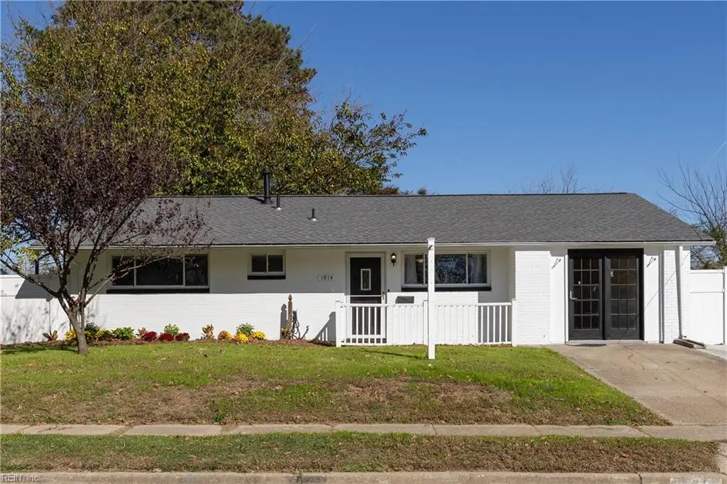 1914 Parkview Avenue, Norfolk, VA 23503 - Image #1