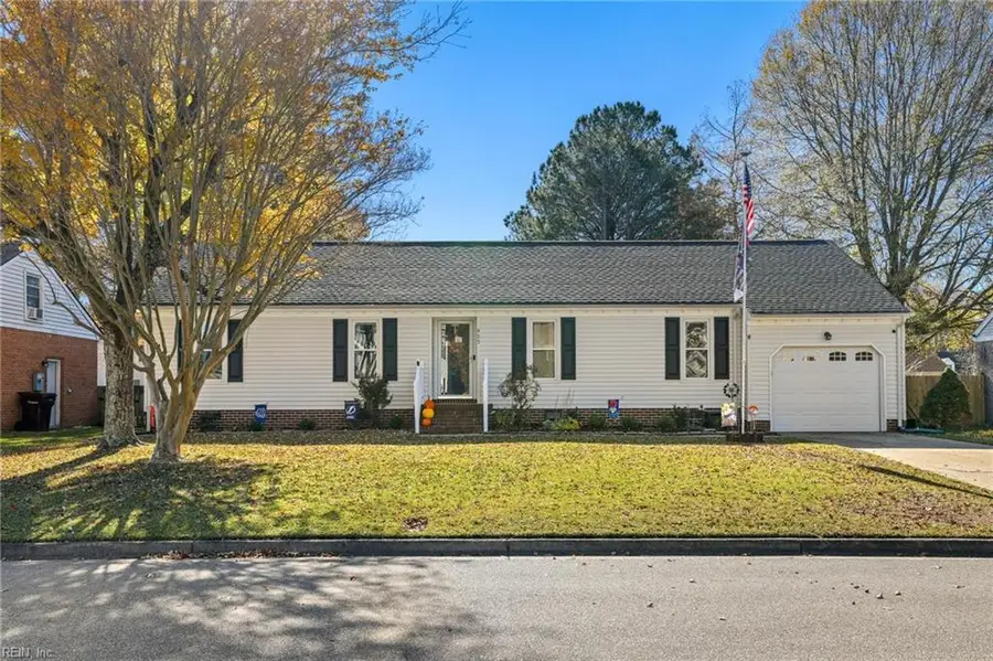 925 Red Bay Lane, Chesapeake, VA 23322 - Image #2