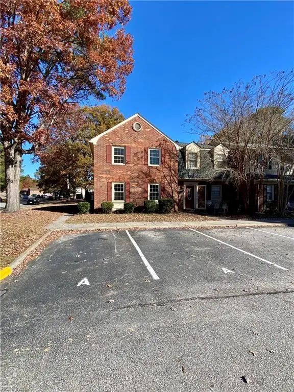 391 Deputy Ln #A, Newport News, VA 23608 - Image #3
