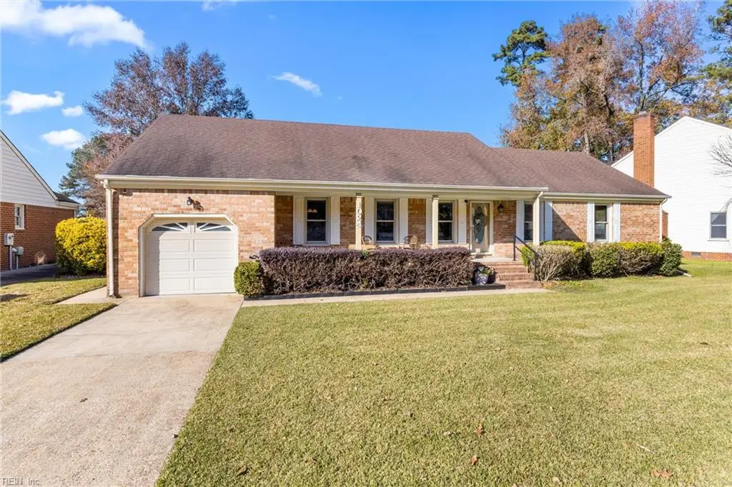 1024 Vineyard Drive, Chesapeake, VA 23322 - Image #1