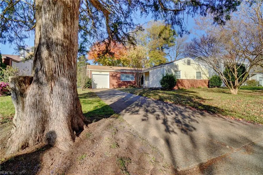 109 Deerfield Boulevard, Hampton, VA 23666 - Image #2
