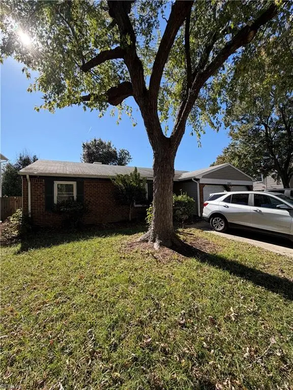 3033 Glastonbury Drive, Virginia Beach, VA 23453