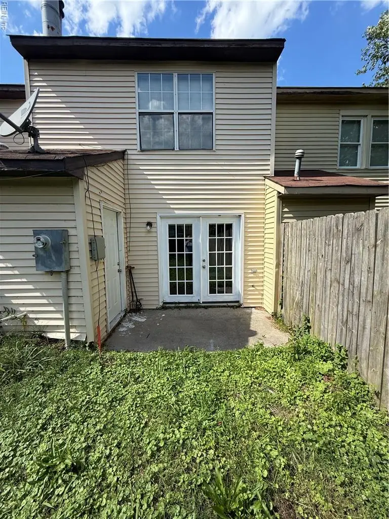 5611 Gregory Court, Portsmouth, VA 23703 - Image #3