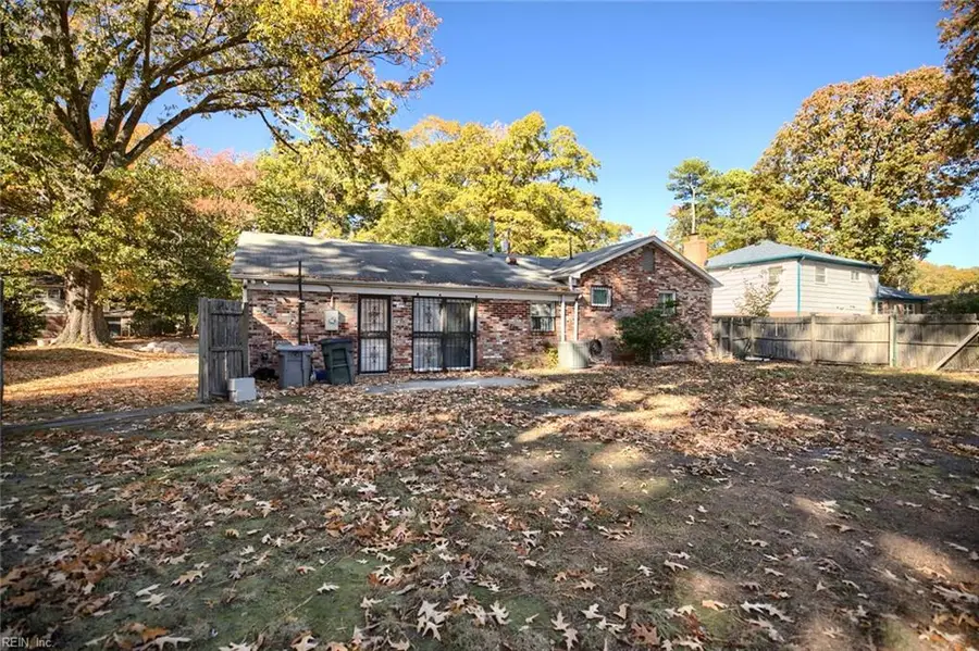 47 Azalea Drive, Hampton, VA 23669 - Image #3