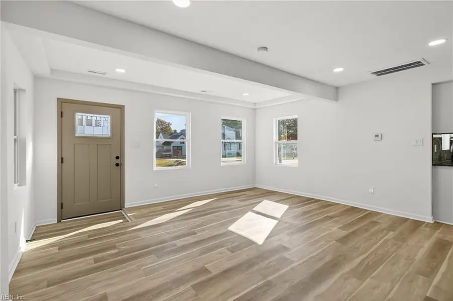 816 Gay Avenue, Portsmouth, VA 23701 - Image #3