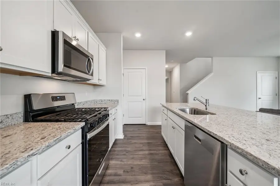 3023 Dalton Circle, Suffolk, VA 23435 - Image #3