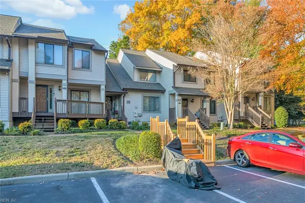 222 Bridgewater Drive, Newport News, VA 23608