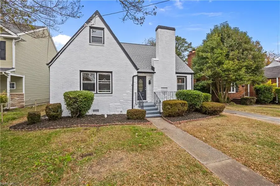 2708 Beachmont Avenue, Norfolk, VA 23504 - Image #2