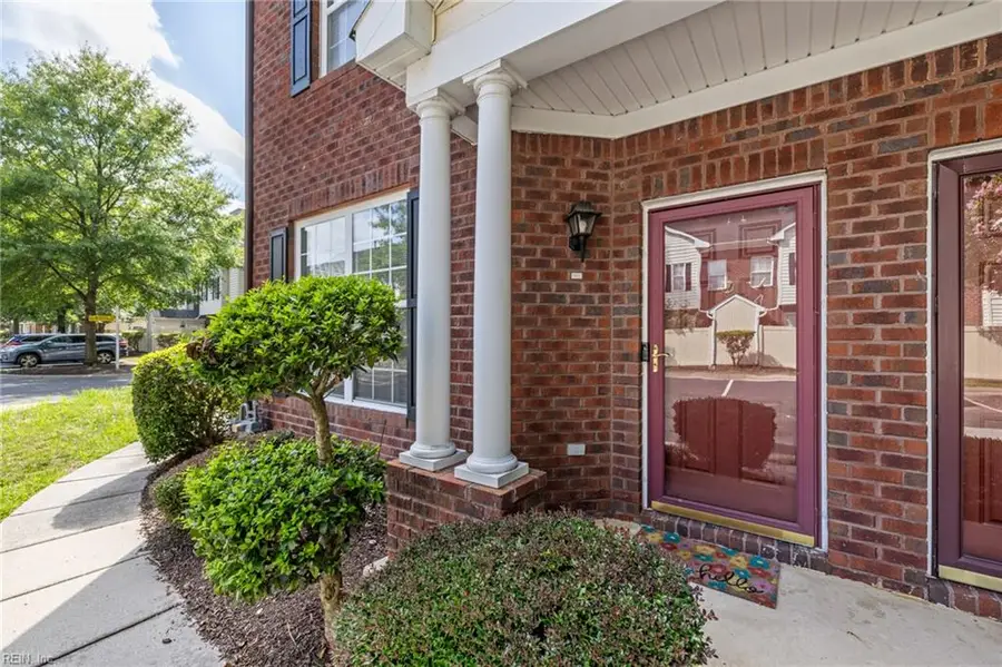 5800 Baynebridge Drive, Virginia Beach, VA 23464 - Image #3