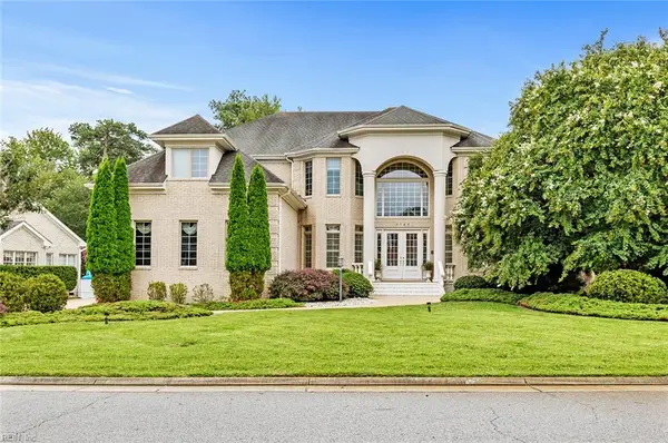 5102 W Creek Court, Suffolk, VA 23435