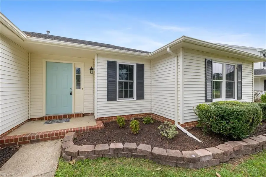 824 Daimler Drive, Virginia Beach, VA 23454 - Image #3