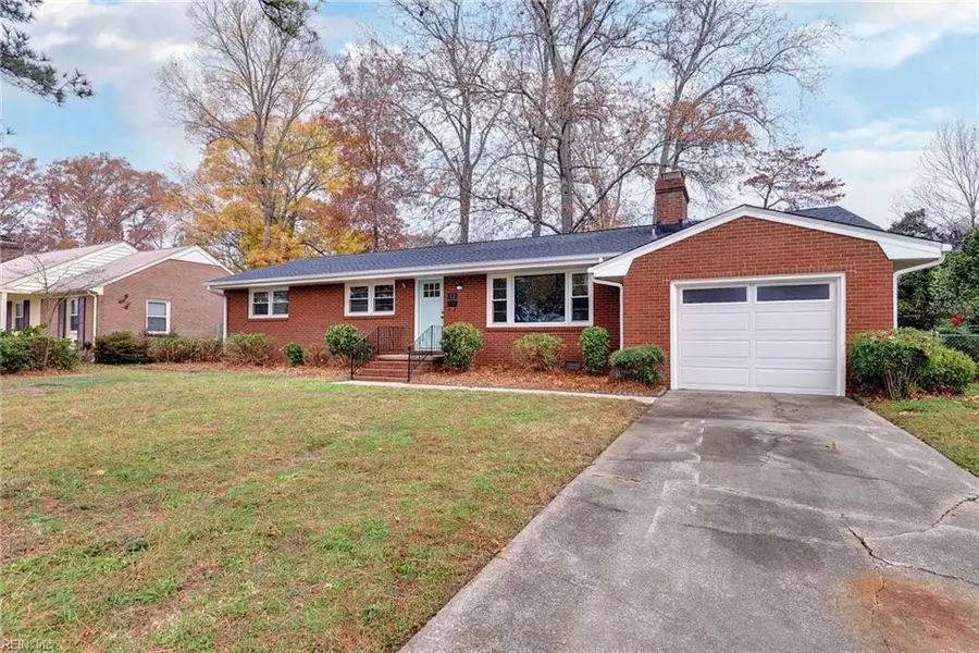 12 Boxwood Lane, Newport News, VA 23602 - Image #2