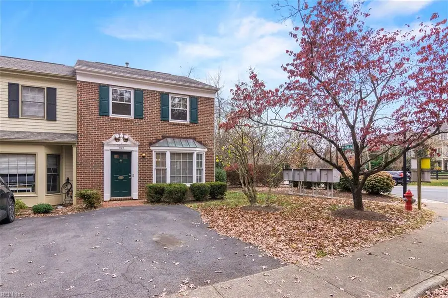 925 Huntwood Lane, Charlottesville, VA 22903 - Image #2