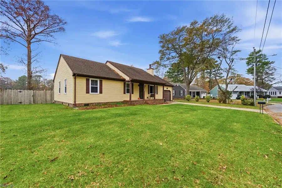 306 Cotton Mill Court, Chesapeake, VA 23323 - Image #3