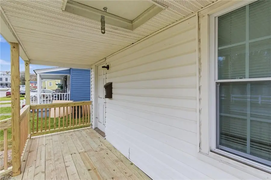 7 Central Street, Hampton, VA 23663 - Image #2