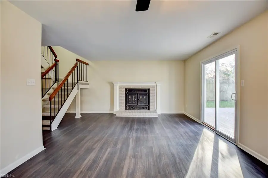 811 Dryden Street, Virginia Beach, VA 23462 - Image #3