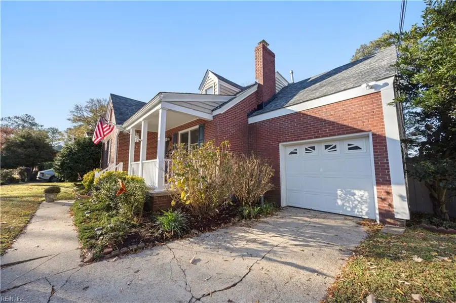 8817 Commodore Drive, Norfolk, VA 23503 - Image #2