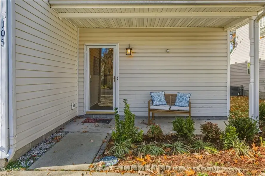 105 N Gum Avenue, Virginia Beach, VA 23452 - Image #2