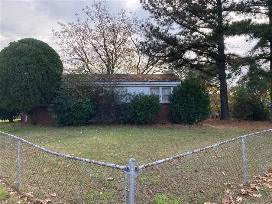 2900 Mayon Drive, Chesapeake, VA 23325 - Image #3