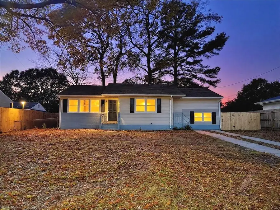 749 Holladay Lane, Virginia Beach, VA 23455 - Image #3