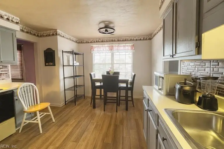 304 E Liberty Street, Norfolk, VA 23523 - Image #3