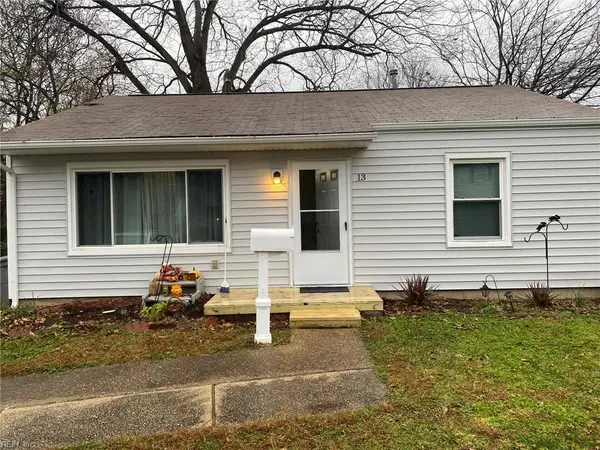 13 Murray Avenue, Hampton, VA 23666