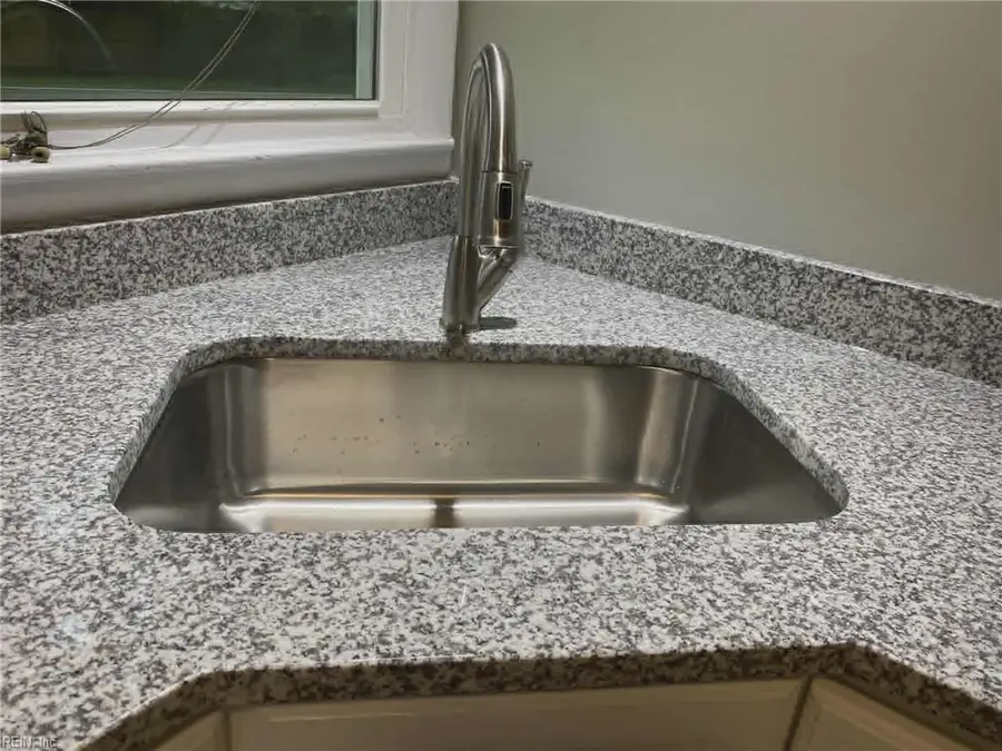 13 Murray Avenue, Hampton, VA 23666 - Image #3