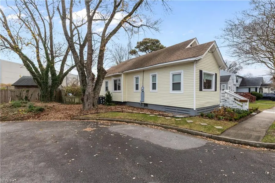 9264 Coleman Avenue, Norfolk, VA 23503 - Image #3