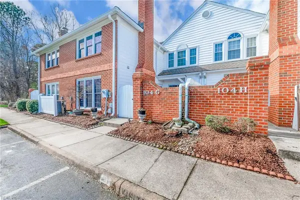 104 Camden Way #G, Yorktown, VA 23693