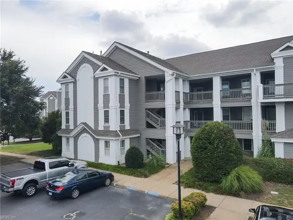 1003 High Dunes Quay #101, Hampton, VA 23664