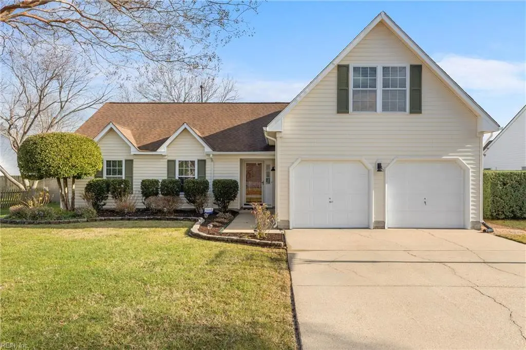 2048 Falling Sun Lane, Virginia Beach, VA 23454 - Image #1