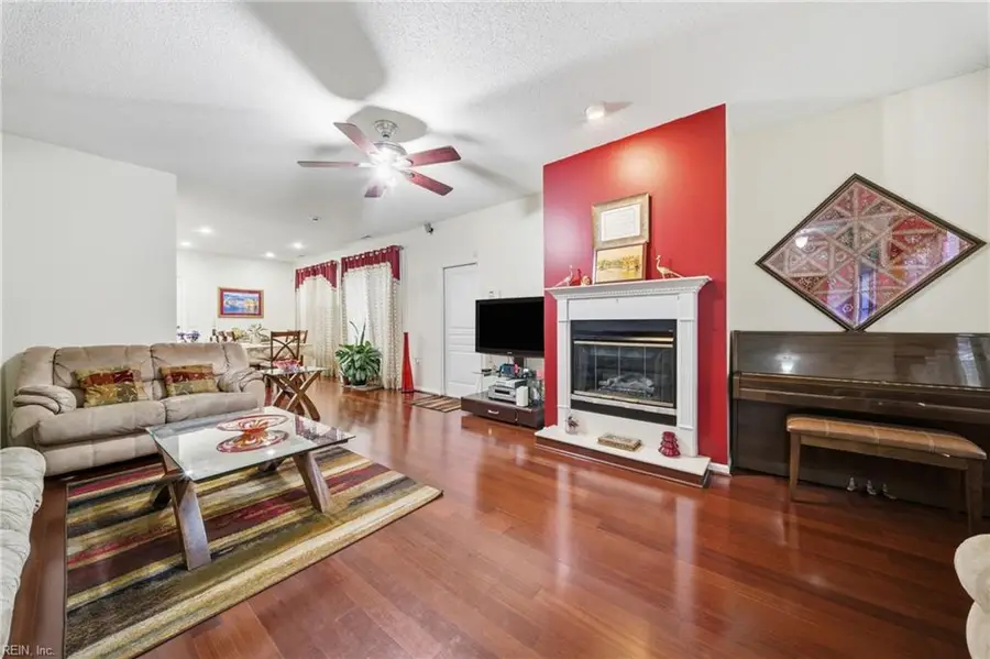 5916 Baynebridge Drive, Virginia Beach, VA 23464 - Image #2