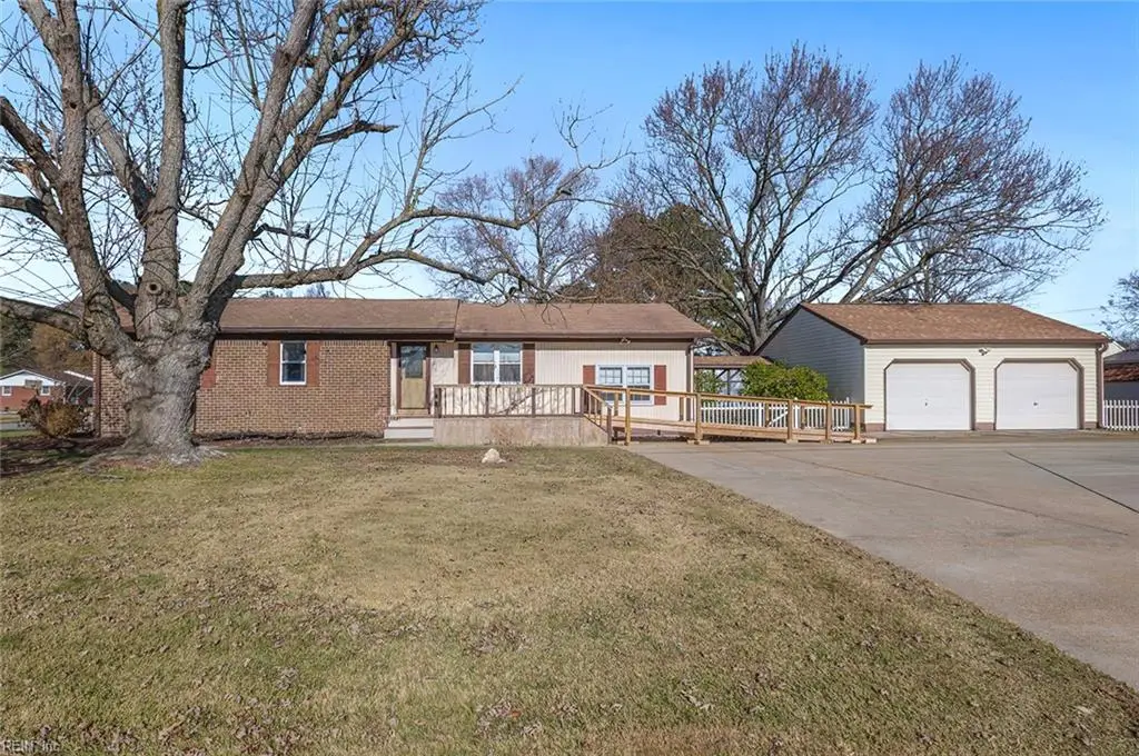 2852 Colonial Drive, Suffolk, VA 23435 - Image #1